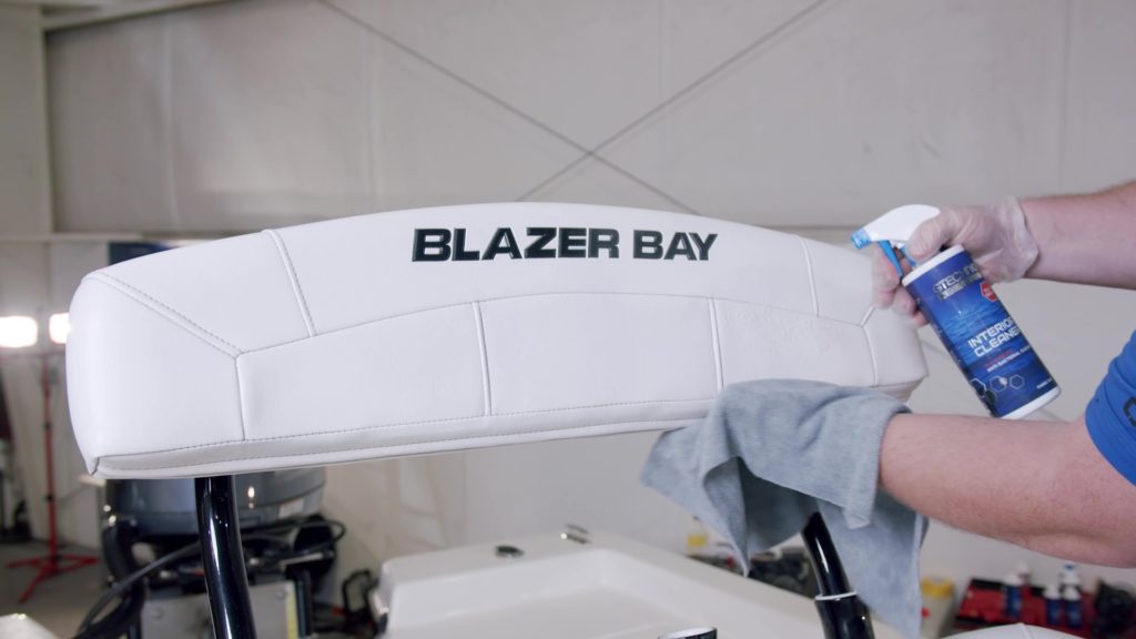 Boat Interior & Upholstery Cleaner Seat & Vinyl Spray Gtechniq