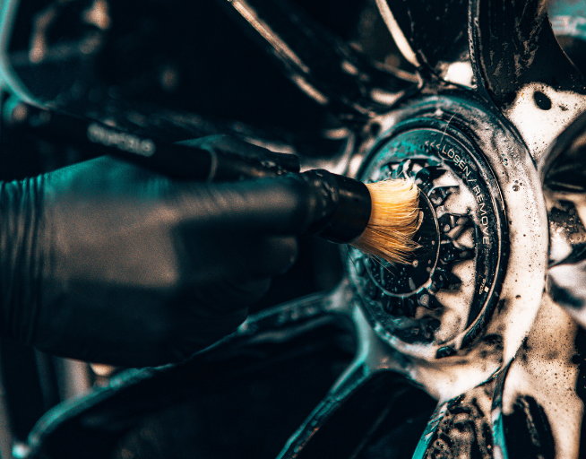 External Detailing Brush